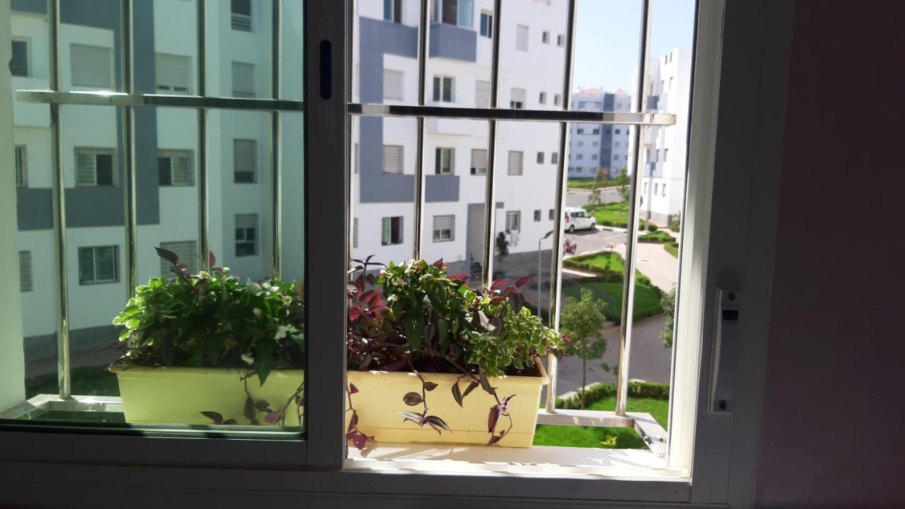 Apartamento Perle Rare Plage Des Nations Sidi Bouqnadel Exterior foto